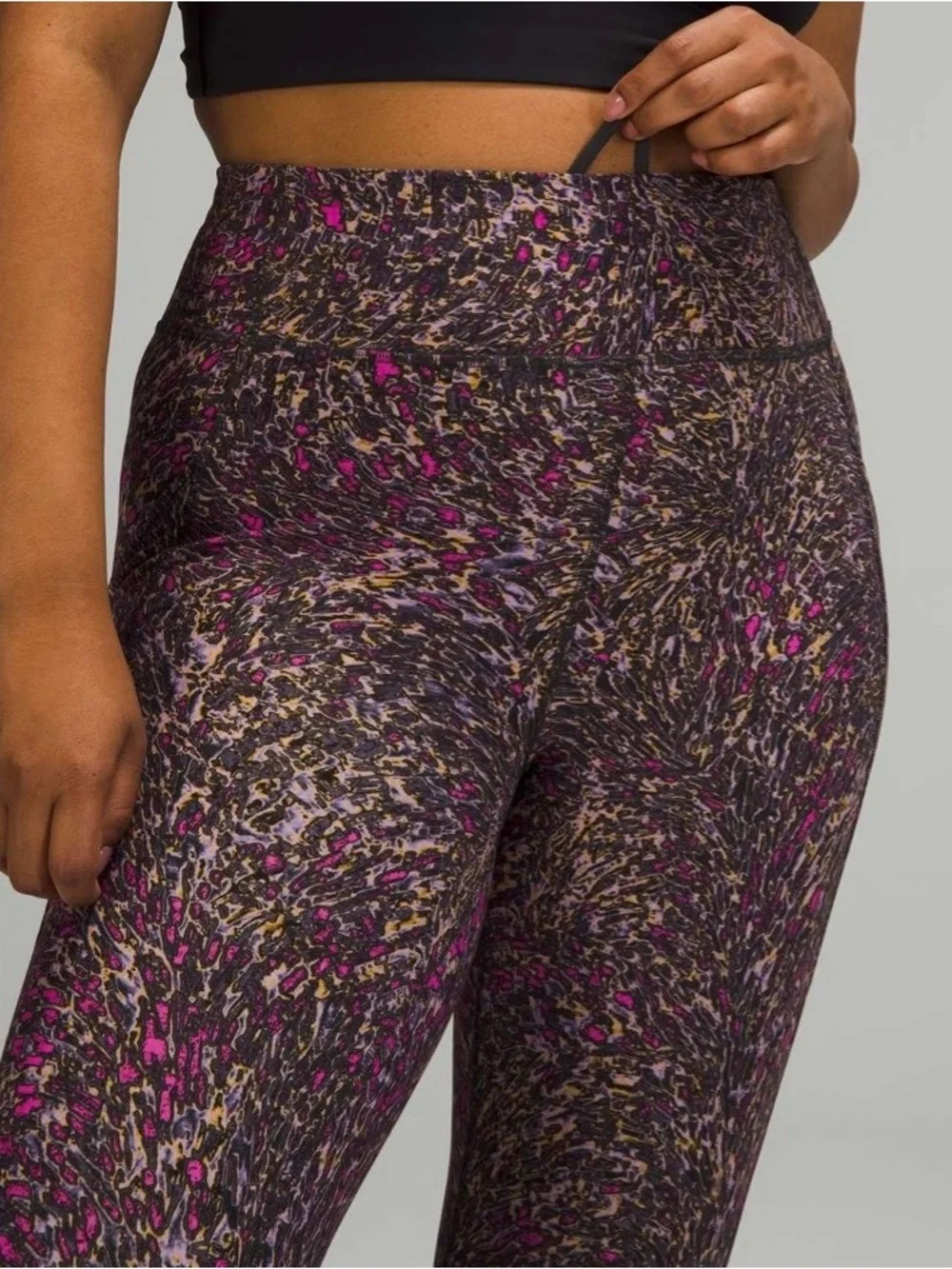 lululemon athletica invigorate High-Rise tight 25” in topography multi
